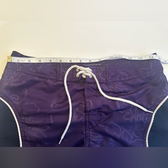 Vintage white lies board shorts - Picture 5 of 7